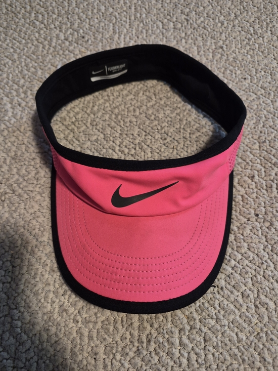 Nike Accessories - [SOLD]Nike Pink Performance Visor